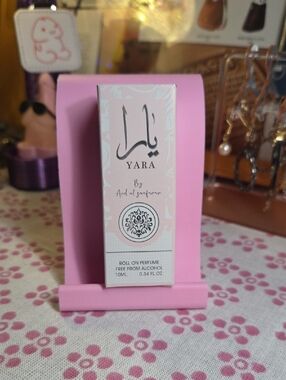 Empty YARA Box in Soft Pink